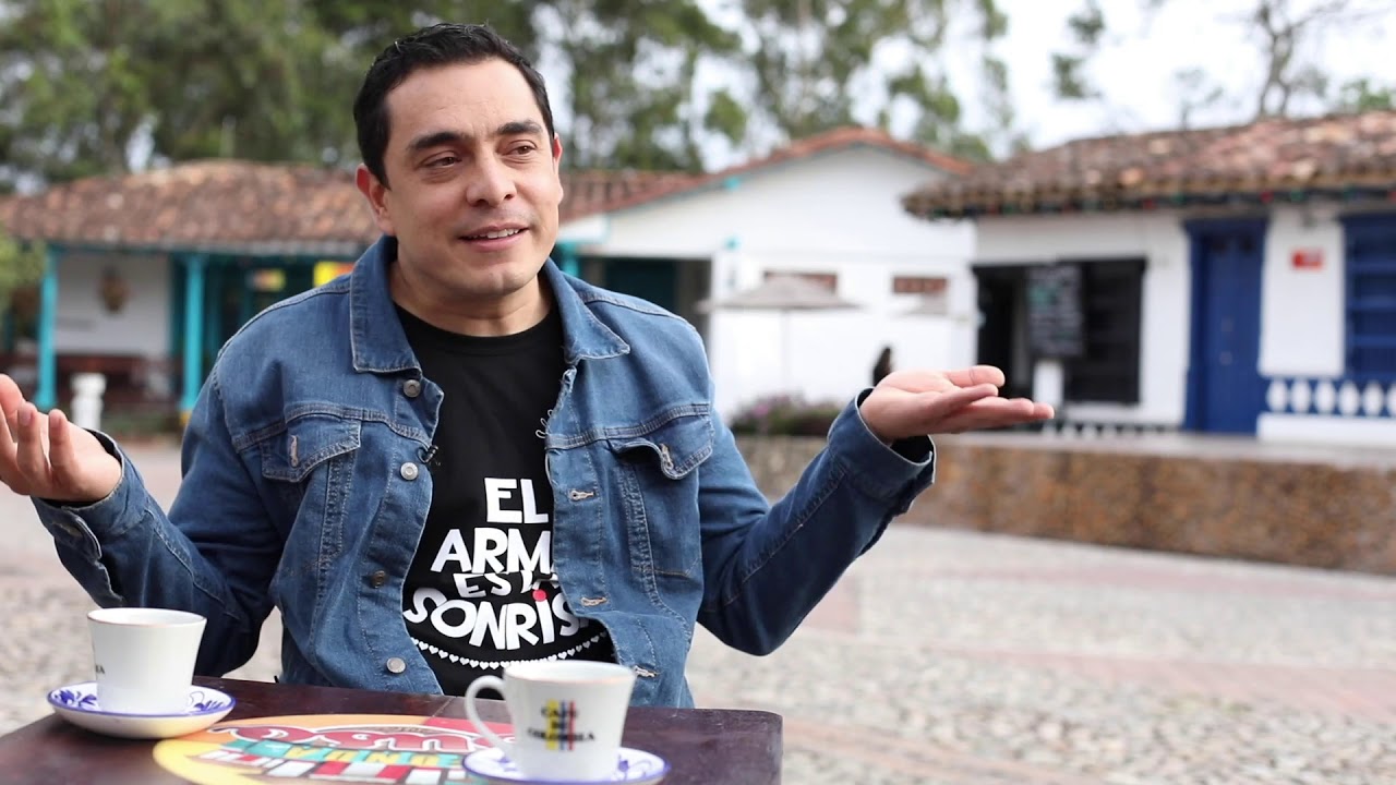 DANY HOYOS - SUSO República de comedia