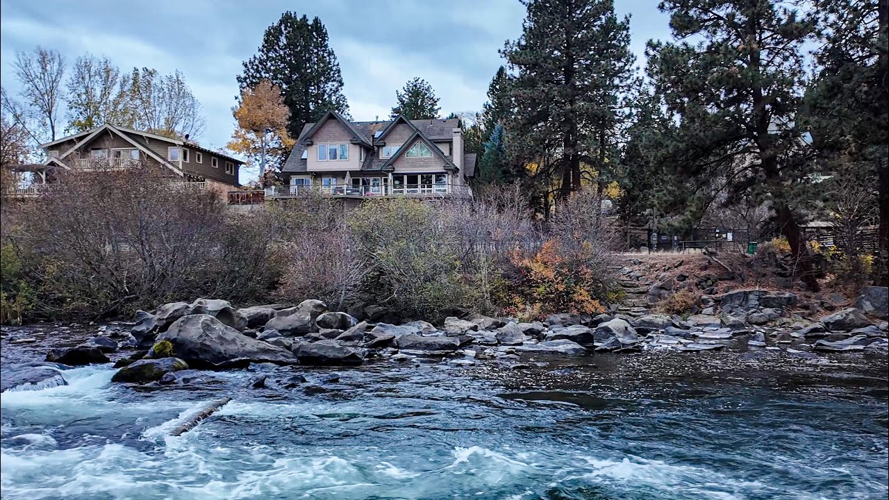 Walk Along the River | Deschutes River Trail | Bend, Oregon
