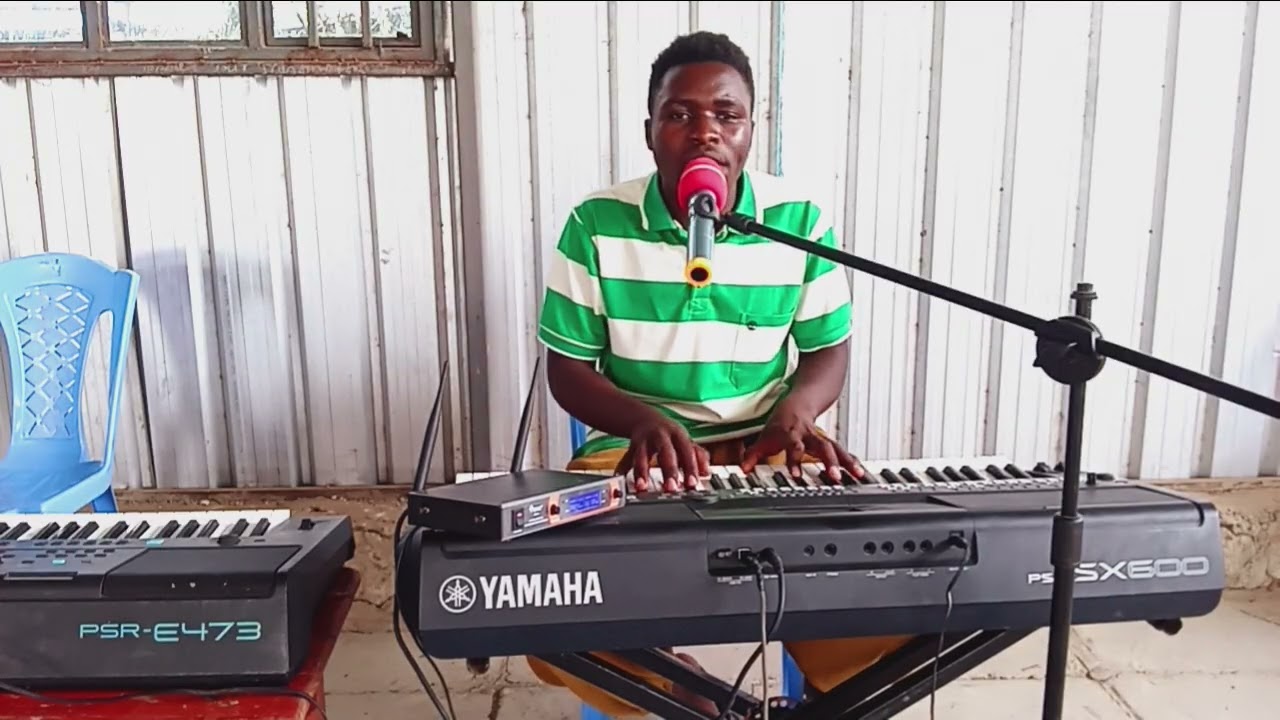 Wi museo yesu by Ezekiel piano
