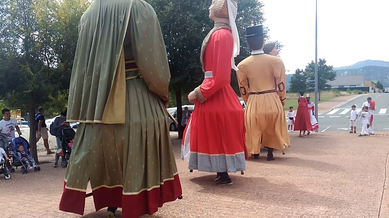 Vals gigantes de aoiz