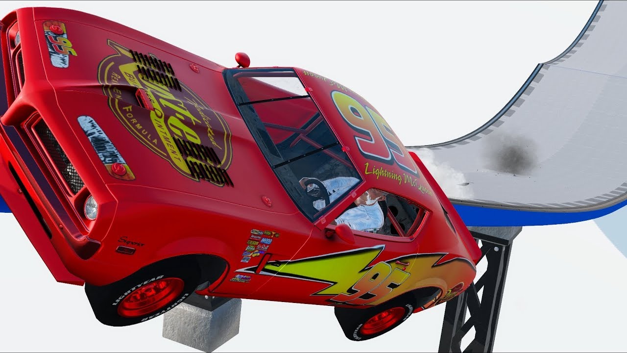 Lightning McQueen Stunt Tracks part 2 - Wrecking and Crashes | Next Car Game: Stuntfest