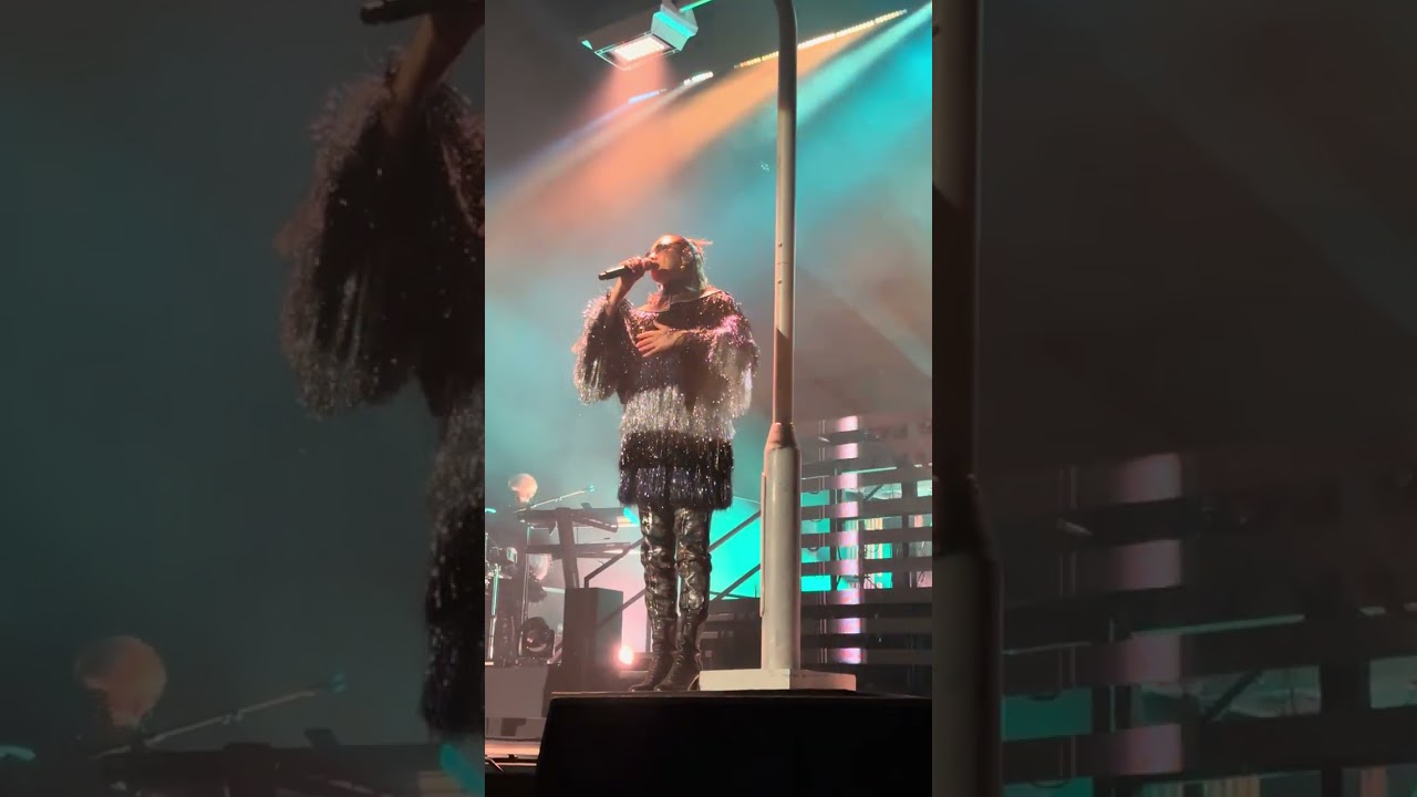 What Have I Done to Deserve This - Clare Uchima & Pet Shop Boys en Chile 🇨🇱- Movistar 29/11/2023