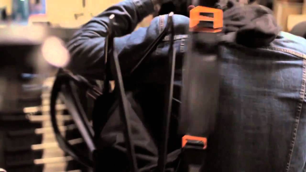 Mission Workshop Shed Rolltop Messenger Bag / Paris