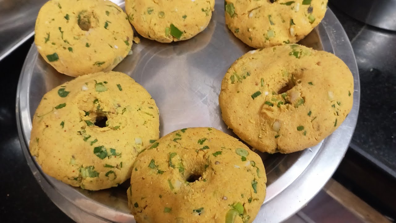 Rajasthani Makka ke dhokale #👌🏻😋🥰#trending #food #recipe #indianfood #foodie #easyrecipe 