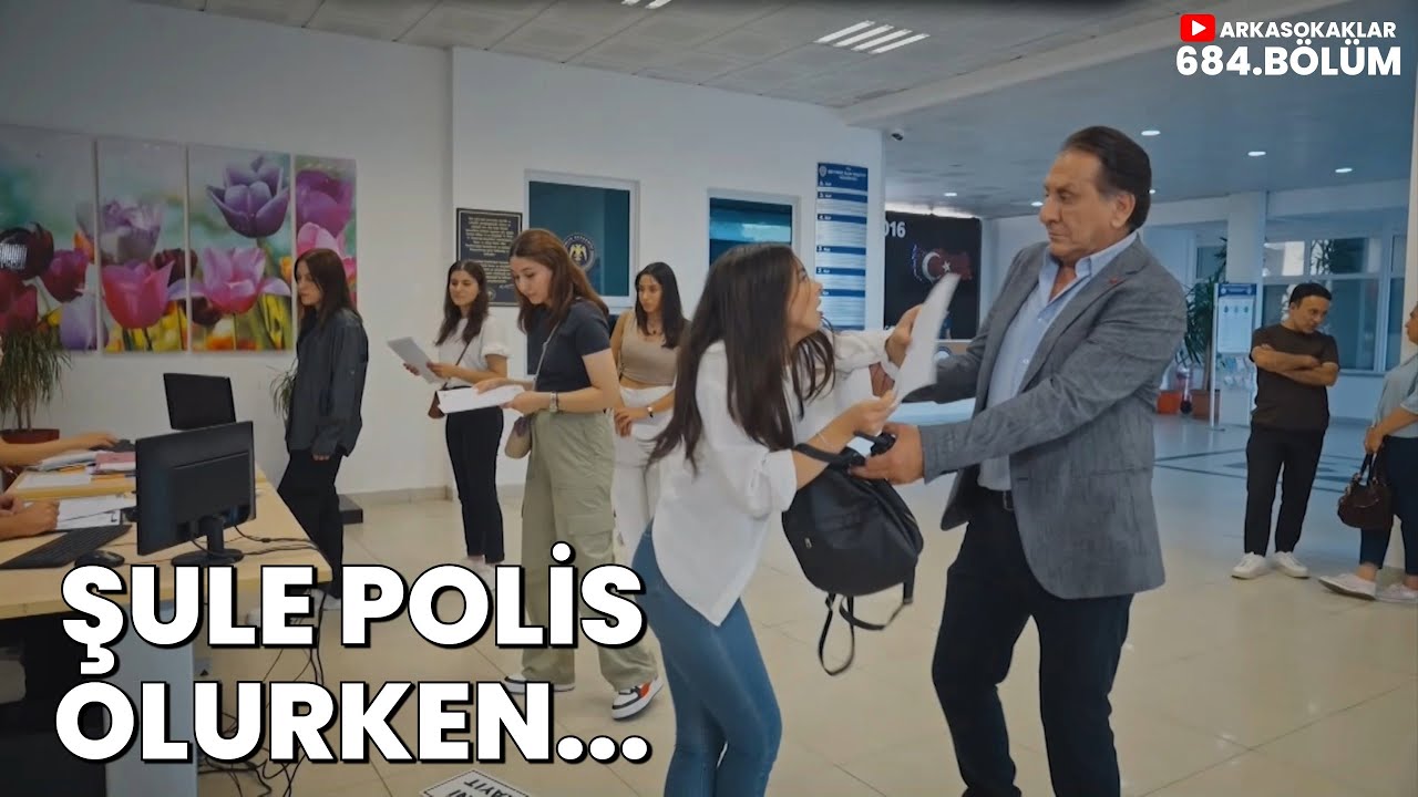 Şule Polis Olurken Hüsnü'ye Yakalandı! 684. Bölüm