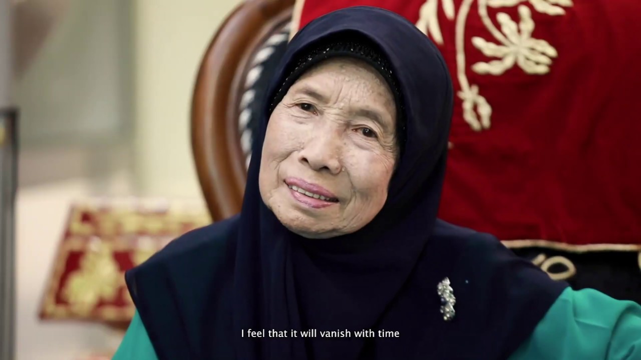 HAJAH AZIZAH MOHD YUSOF - TOKOH KRAF NEGARA TEKAT BENANG EMAS 2018