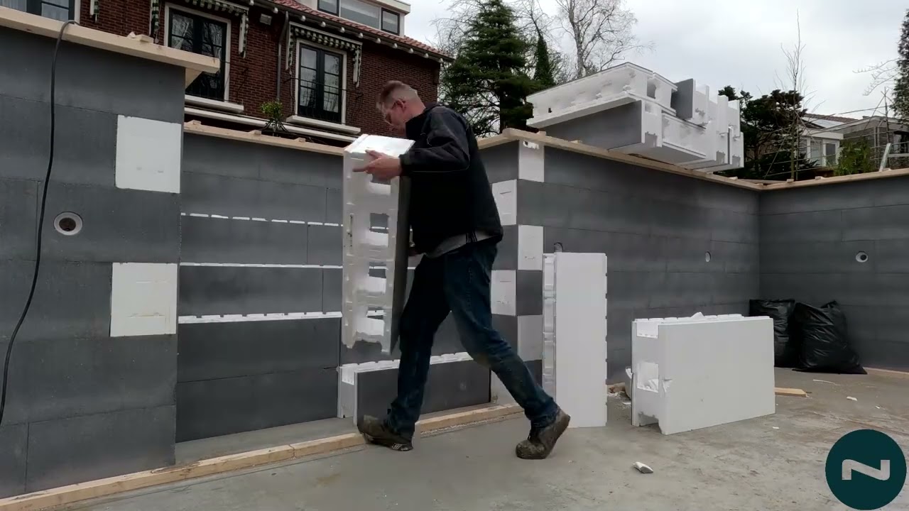Bouw een inlooptrap voor een zwembad in 20min timelapse! Zwembad-DHZ