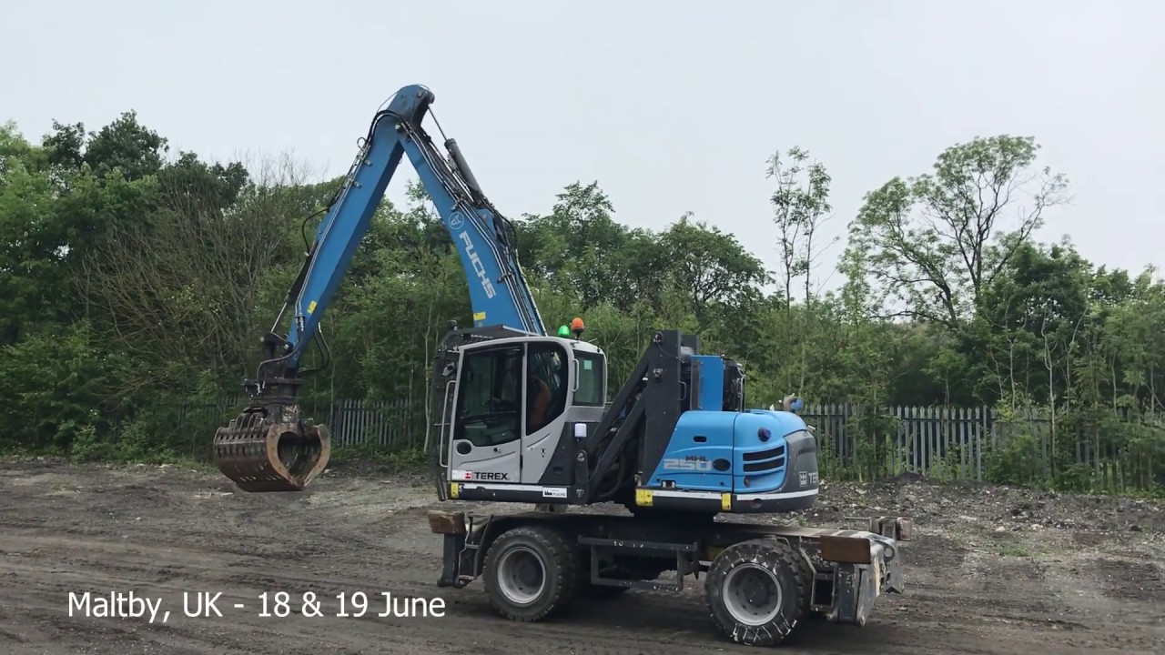 Lot 423A - 2015 Terex MHL250 Material Handler (SN: 04038)