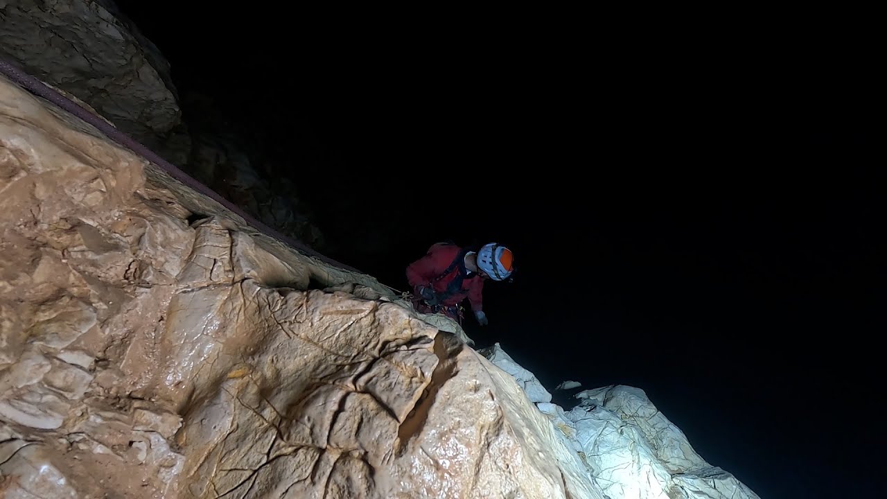 L'ANKOU NE FAIT PLUS PEUR ! :  Trou Souffleur d'Albion (84) jusqu'à la rivière d'Albion (-585m)
