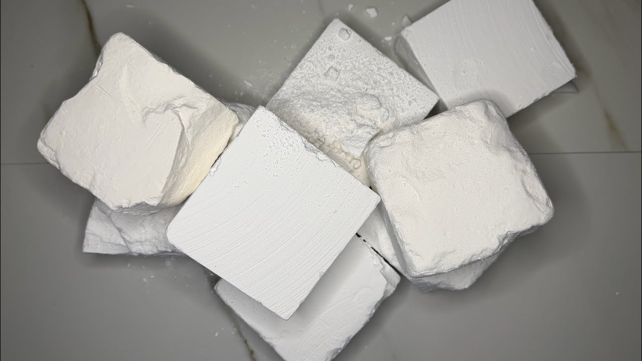 Plain Jane Gym Chalk Crush/ All Textures 