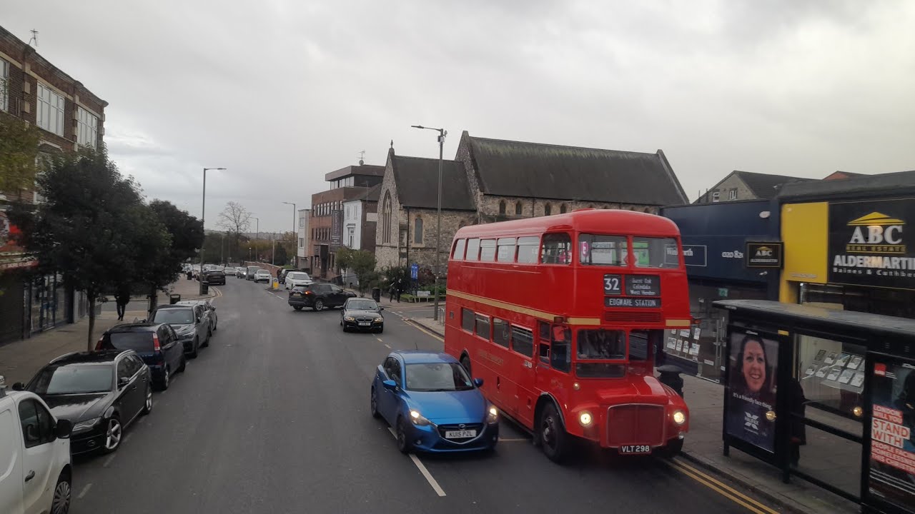 Vintage Bus Ride Through Hendon Town Centre During The Hendon Garage Vintage Bus Running Day.