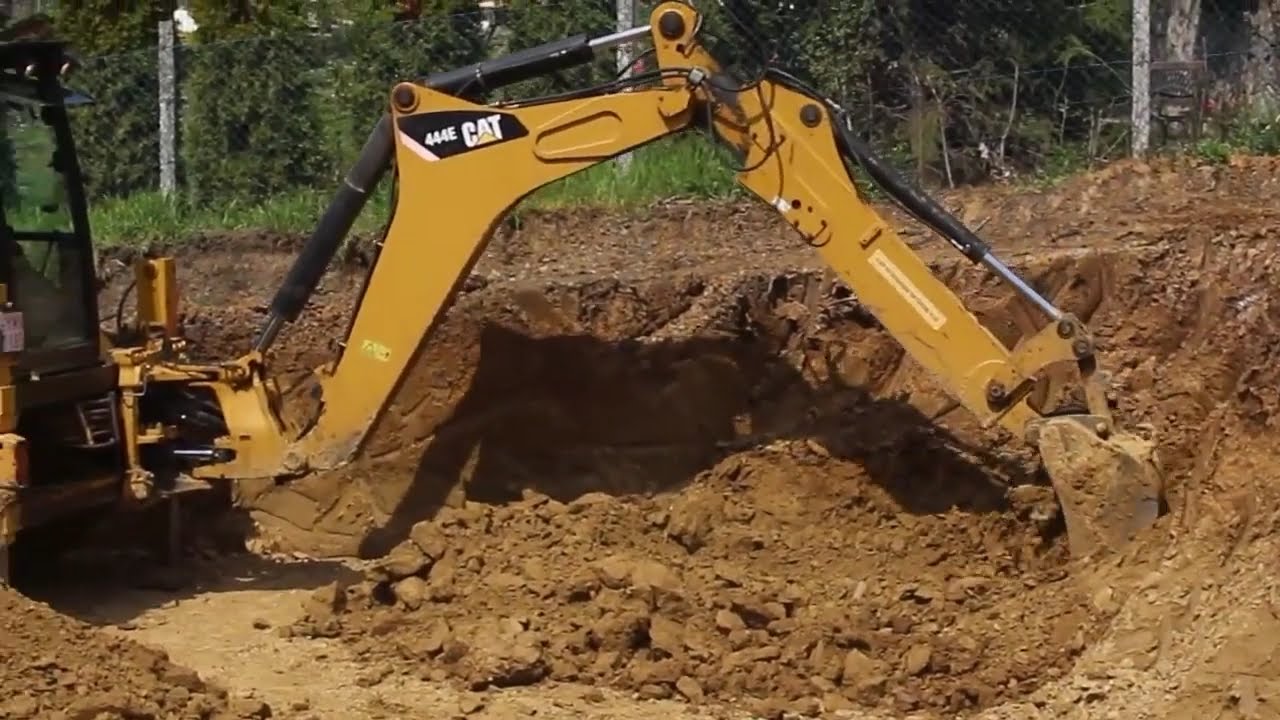 Szántó és Fia Kft. - Gépi földmunka, mélyépítés Pécs, Baranya megye
