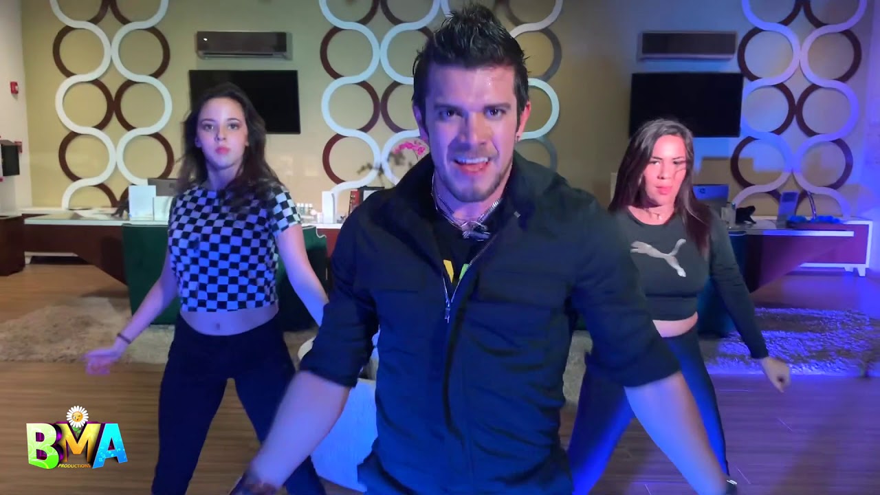 Reggaeton - J Balvin / Cesar James ft James Diaz Zumba Cancun - Chile