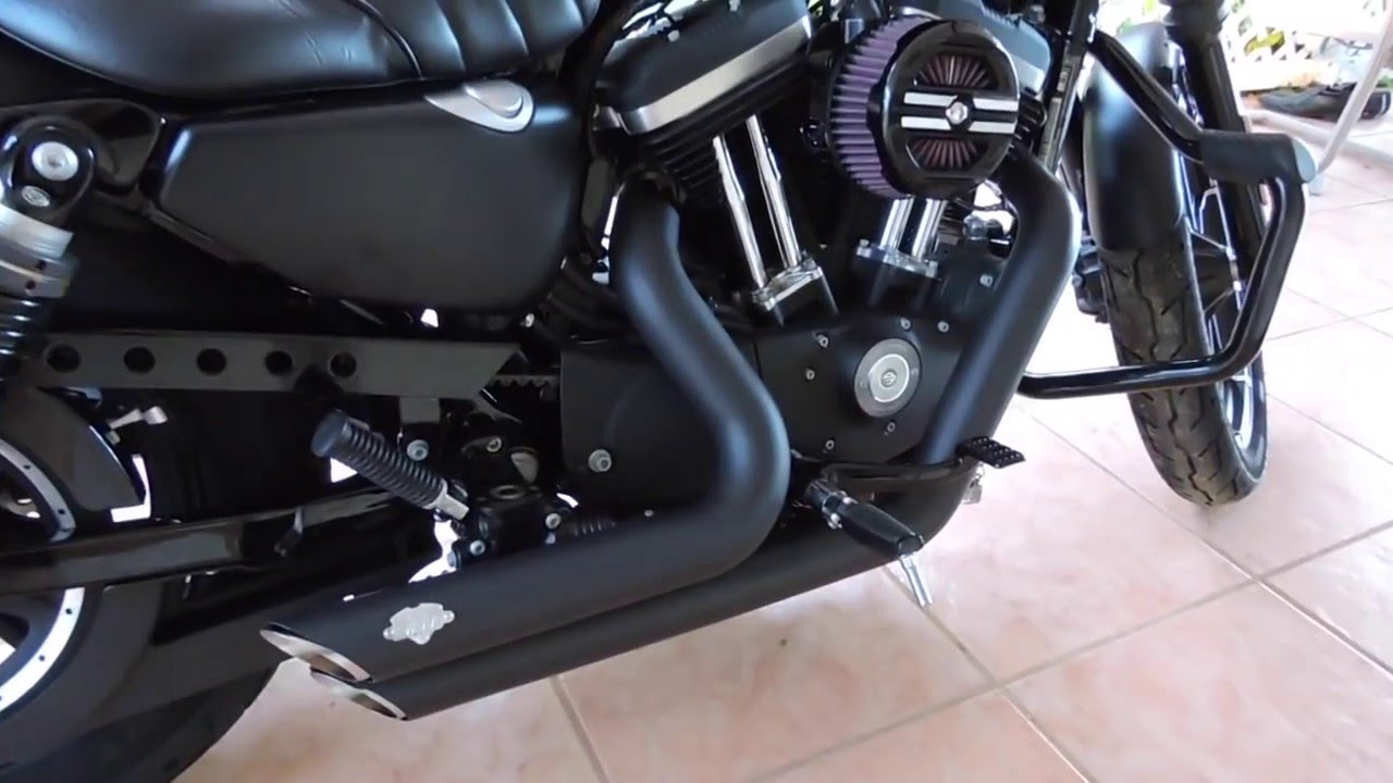 Harley Davidson iron 883 2016 Black Vance & Hines ShortShots Before and After