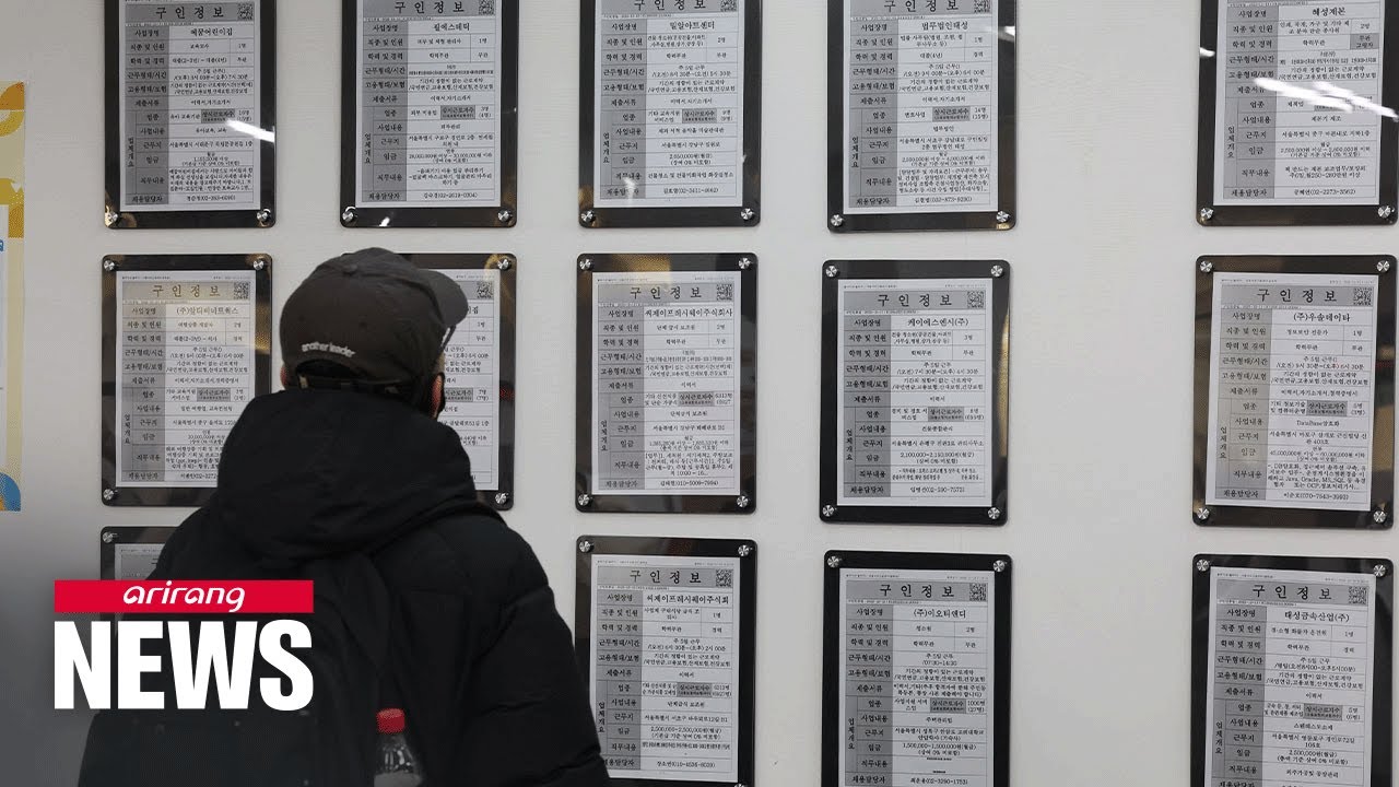 Hiring rate for university graduates rebounded to pre-pandemic level in 2021