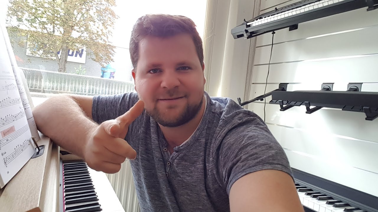 HEUTE BEI UNS IM TEST:  DAS ROLAND HP704