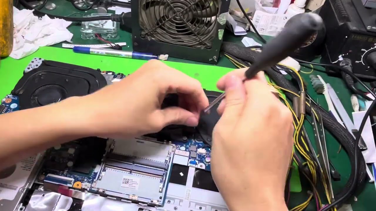 Инструкция по разборке и сборке ноутбука Lenovo Legion Y540 15IRH 81SX