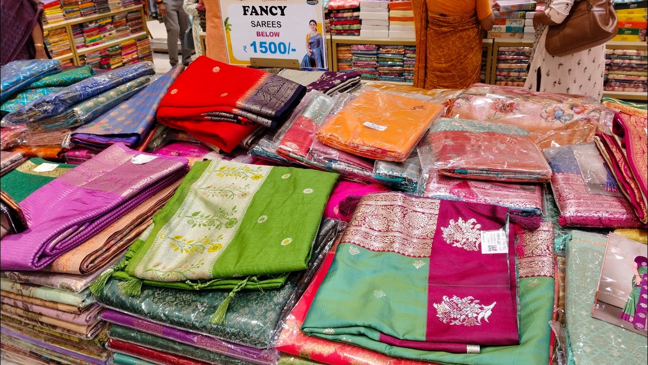 Специальные предложения на Рождество и Новый год в торговом центре South India #christmasoffer #n...