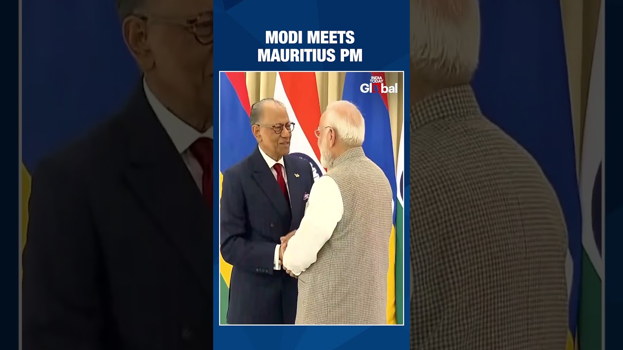 PM Modi Meets Mauritius PM Ramgoolam in Varanasi | Key Talks on Partnership and Development #shorts