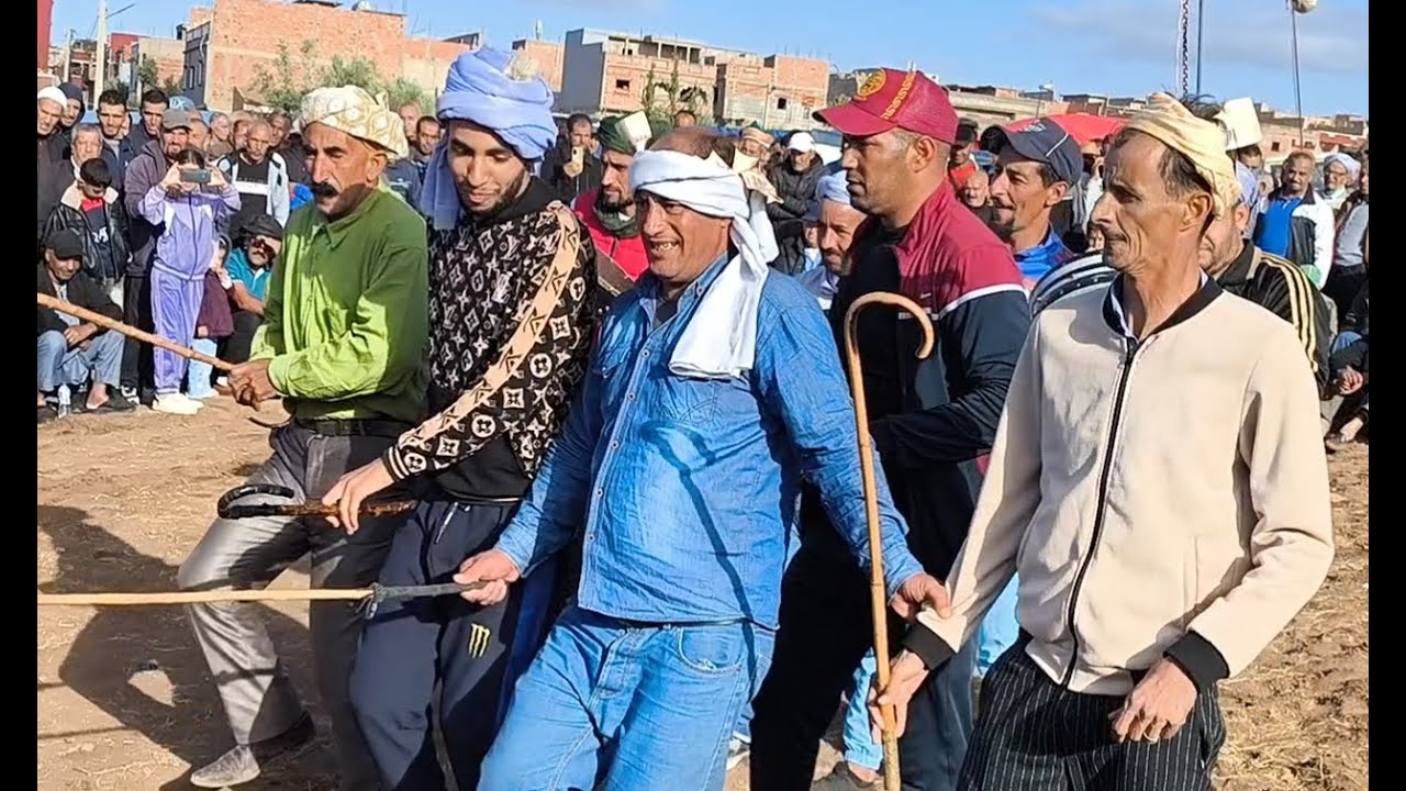 Danse Alaoui Hamaini avec Zawech et Taibie / الرقص العلاوي محمد حمياني مع الزاوش و الطيبي