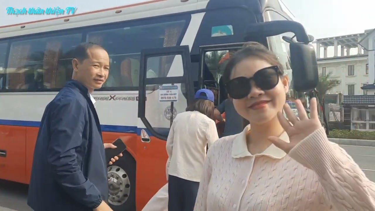 Cty sơn GALATEX. Du xuân. Chùa 3 vàng. Cửa ông. Cái bầu. 