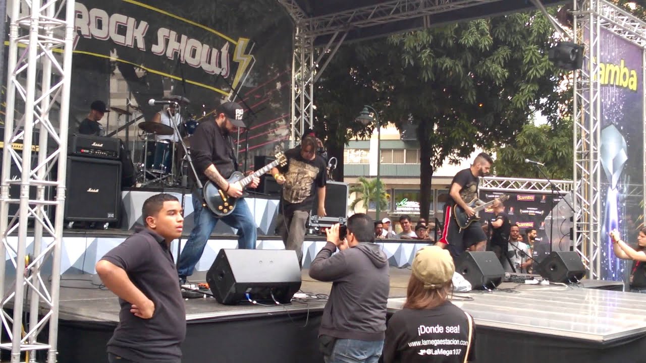 Distrust-Union Rock Show 2014