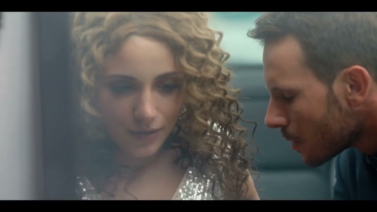 Like a drug ?  (Squared love 2021) miłość do kwadratu.