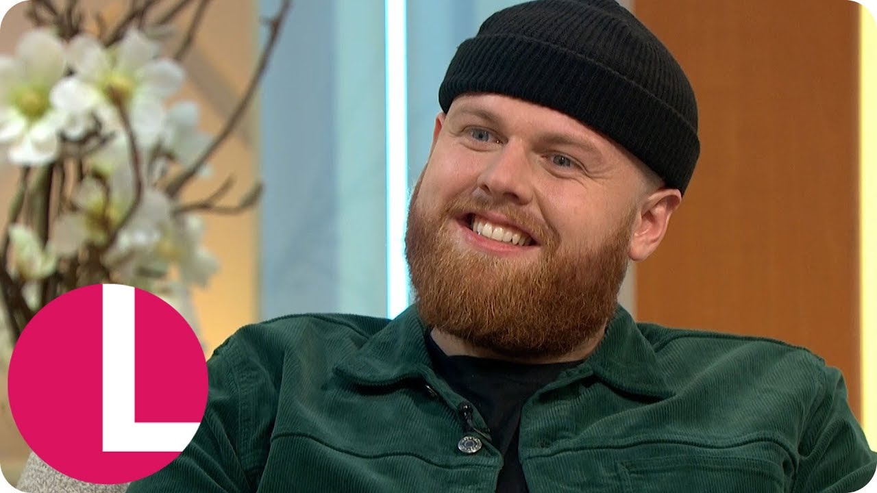 Tom Walker on His Rise to Stardom and How the NHS Saved His Life | Lorraine