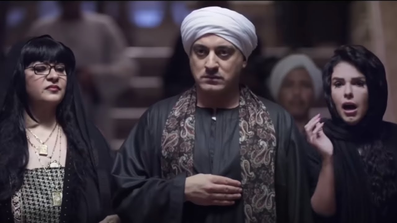 من امتي العطارين بيخلفو عيال عبد الله العطار ناوي علي الشو اقتحم القصر و ضرب نار