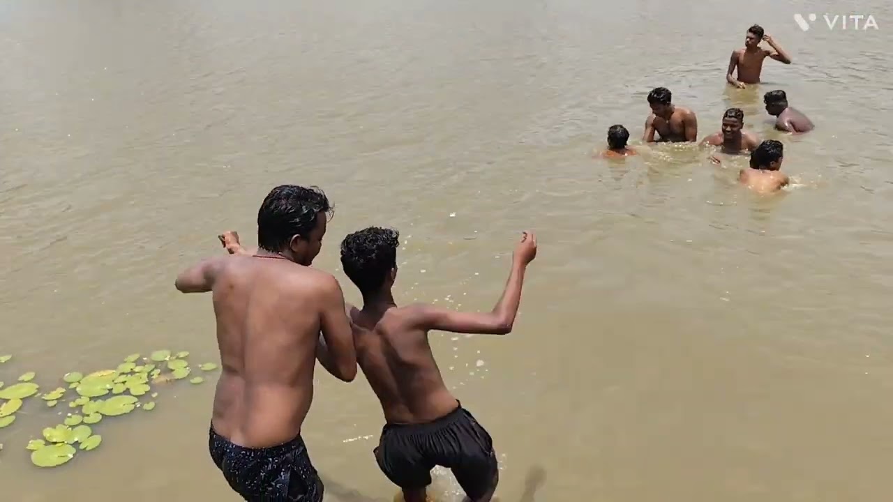 Sanga mane aaji pokhori ku gadhoibaku aasi maja kalu