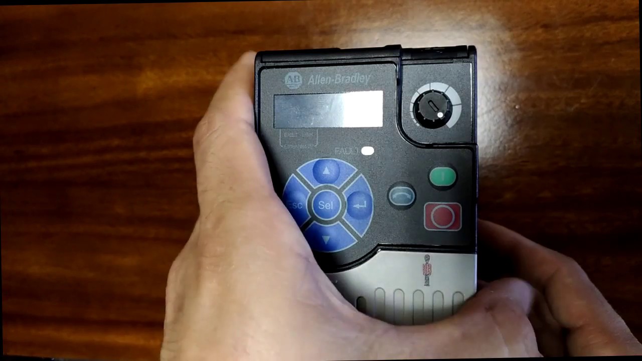 PowerFlex 525: Puerto USB  Actualización de firmware