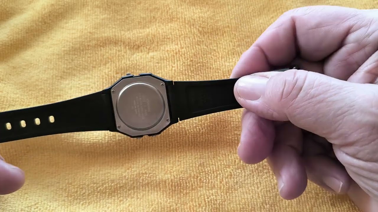 Casio F91W Digitaluhr mit vielen kleinen Geschichten