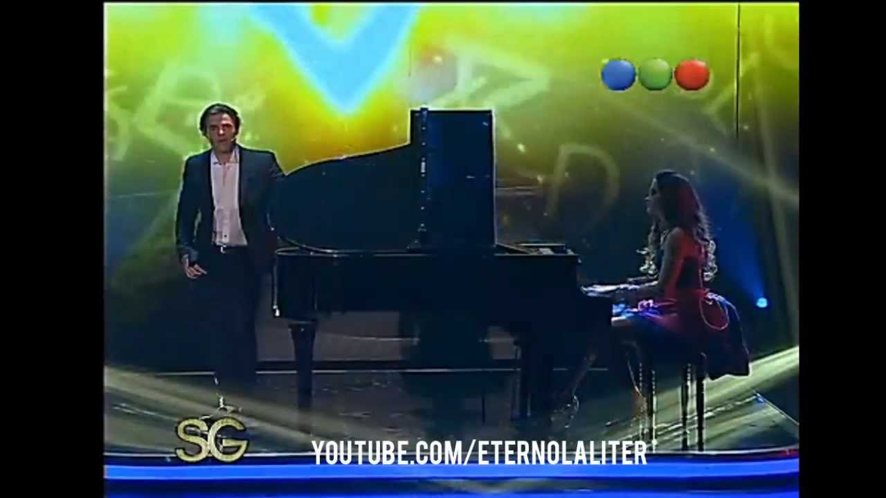 Peter Lanzani canta 