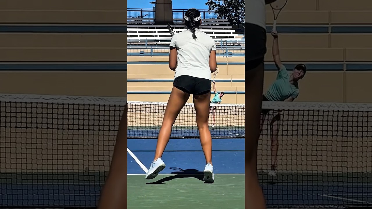 Backhand Return of Serve Slow Motion #tennis #returnofserve #slowmotion #backhand  #tennistips