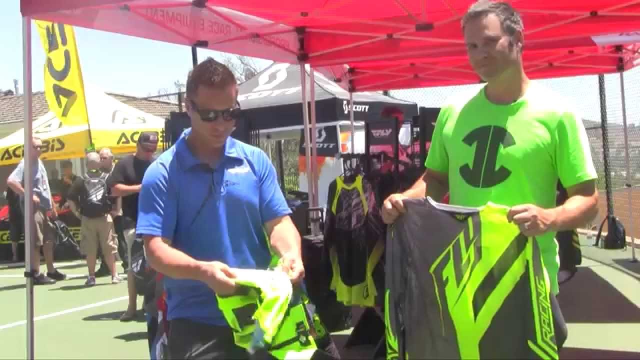 2015 Fly Racing Kinetic Division Gear
