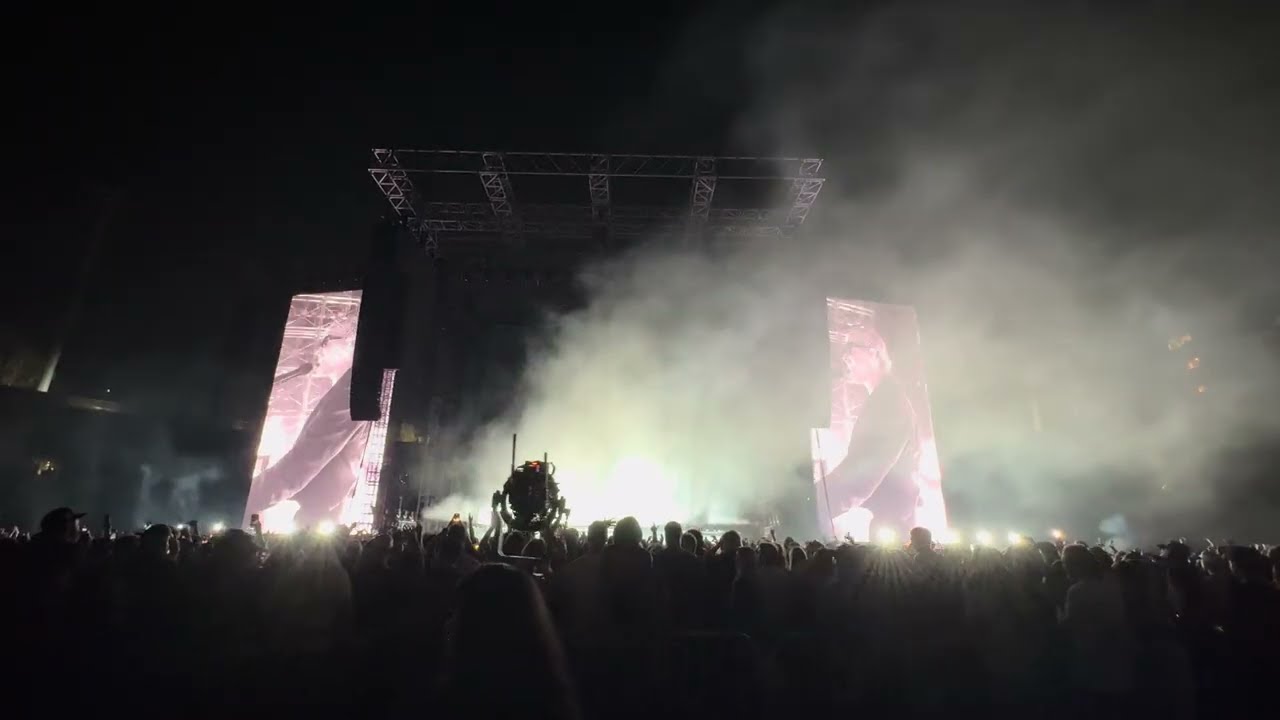 Rüfüs Du Sol - Innerbloom (Live) at Rose Bowl - 8/16/2025 - Inhale Exhale Tour - Pit 2 View
