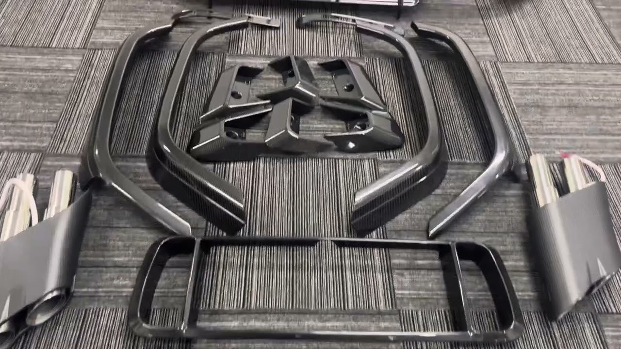 Benz G Class W464 Brabus Rocket 900 dry carbon fiber body kit