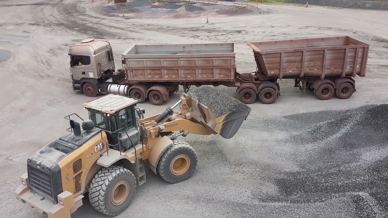 Pa Carregadeira 972l/ Como carregar carreta bitrem 40tn