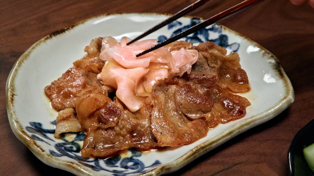 最新下饭片，流星锤美女做了腌姜炒五花肉，香得她神魂颠倒