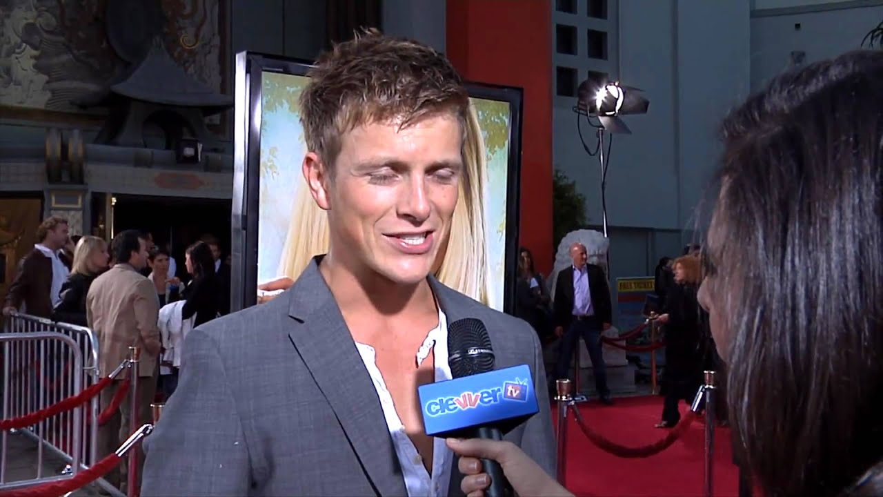 Charlie Bewley Interview (Demetri): Letters to Juliet Movie Premiere