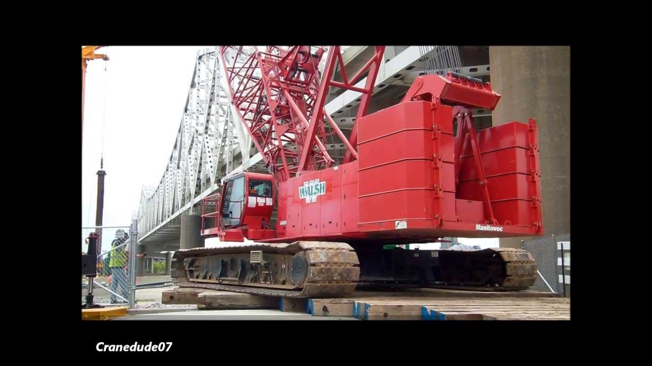 walking a Manitowoc 14000