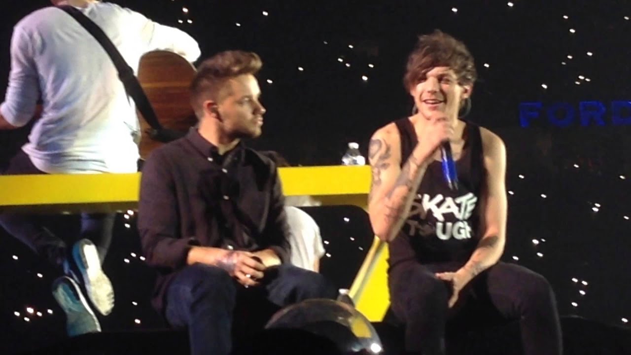 One Direction - Little Things [Lilo] (live in Detroit, MI; 8/29/15)