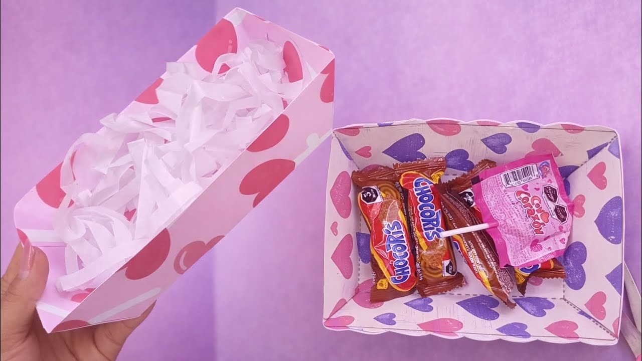 Charola de cartulina  para tus dulces 