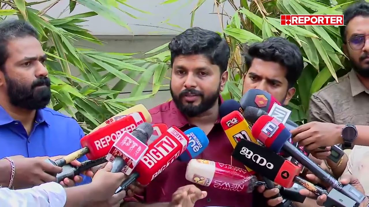 'സ്വന്തം KPCC പ്രസിഡന്റിനെ ചീത്തവിളിച്ചയാളാണ്'; 'പോടാ ചെറുക്കാ' വിളിയിൽ വി വസീഫിന്‌റെ മറുപടി