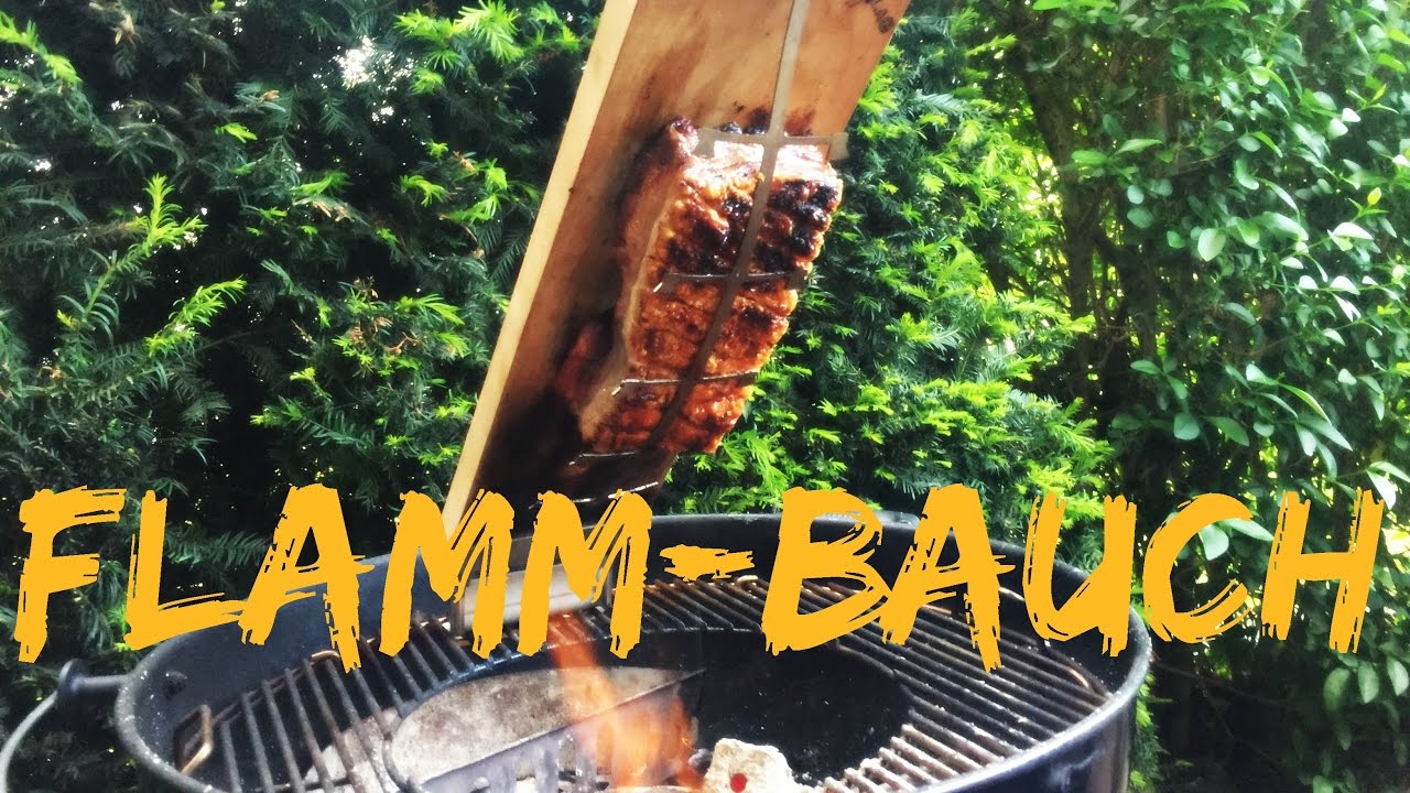 Flammbauch - knuspriger Schweinebauch Asado Style über offenem Feuer gegrillt