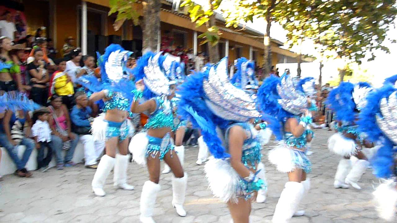 COMPARSA  DACANÁ INFANTIL -  PACO PACO AL PARQUE - CARNAVAL DE LOS NIÑOS 2012