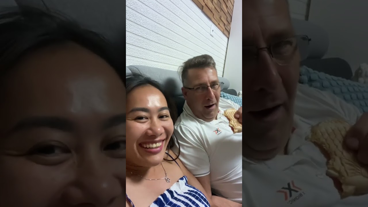 My husband speaks Vietnamese so funny. Deutscher Mann lernt Vietnamese