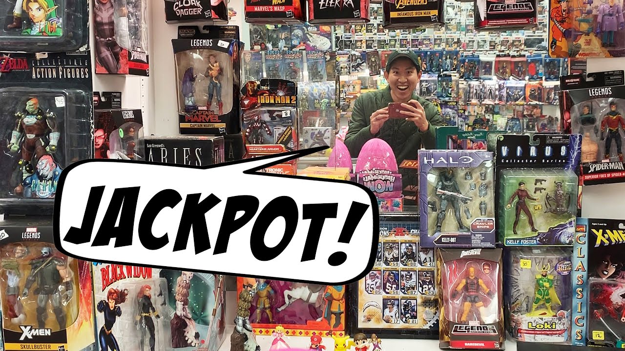 Found a Comic Shop in the Middle of Nowhere (Flashback) Full of Figures, Toys & Memorabilia