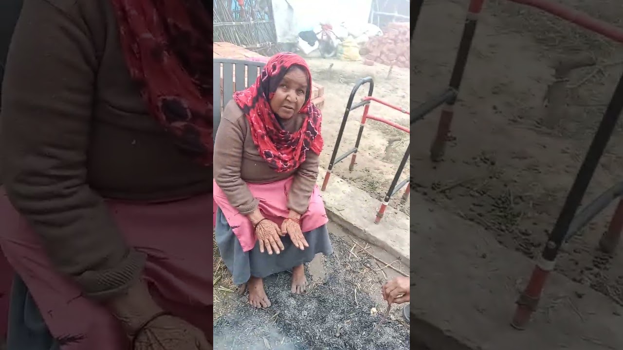 Meri Maa Aur Mere Waalid Sahab Thhandi Me Kauda Taapte huye