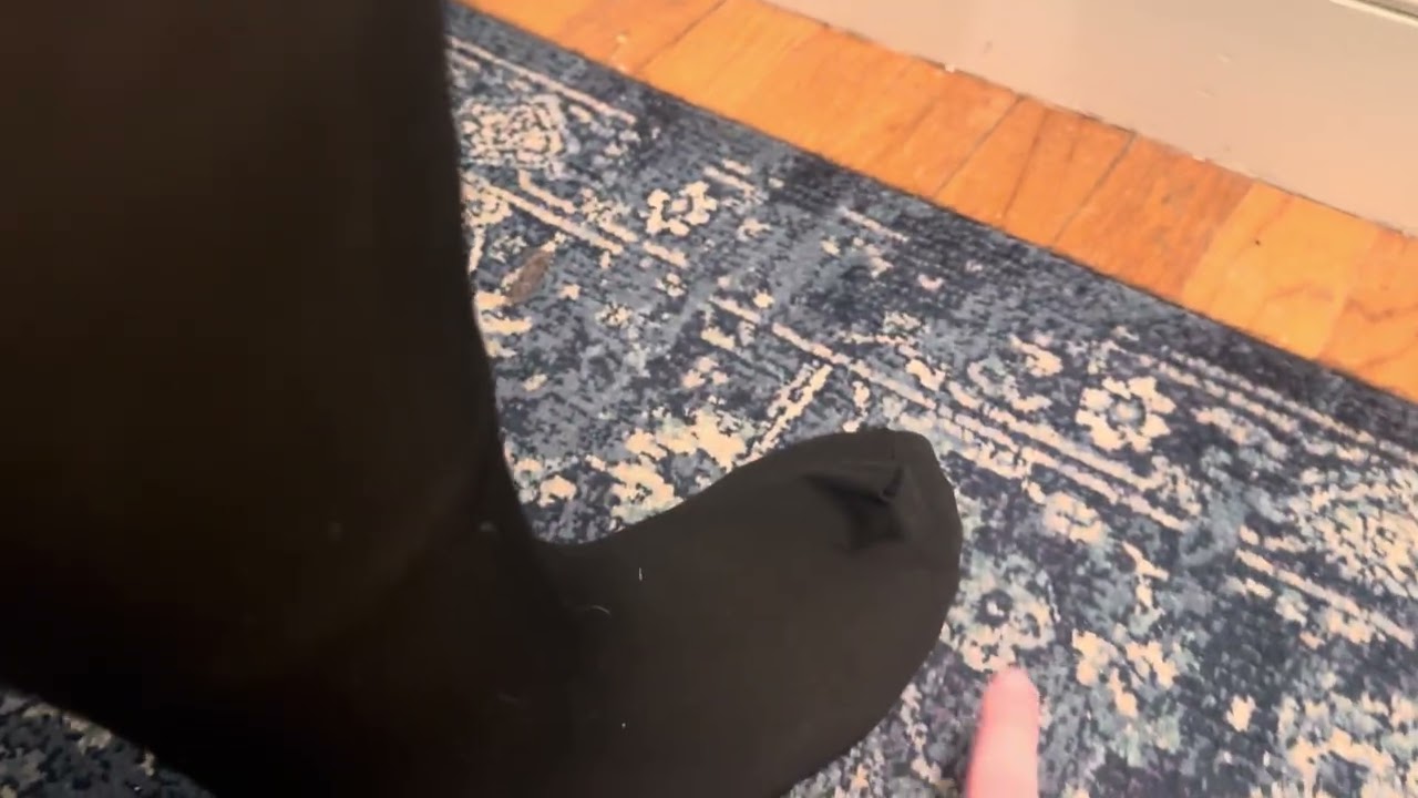 See What These Tights Look Like On!